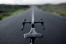 Carica l'immagine nel visualizzatore di Gallery, action_shot