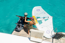 Lade das Bild in den Galerie-Viewer, action_shot