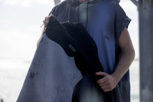 Lade das Bild in den Galerie-Viewer, Poncho Select Herren