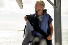 Lade das Bild in den Galerie-Viewer, Poncho Select Herren