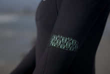 Carica l'immagine nel visualizzatore di Gallery, ION Women Wetsuit Amaze Select 5/4 Back Zip 2023
