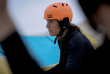Carica l'immagine nel visualizzatore di Gallery, action_shot