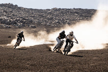 Cargar imagen en el visor de la galería, action_shot