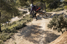 Lade das Bild in den Galerie-Viewer, MTB Knieschoner K-Pact Amp HD Unisex