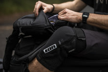 Carica l'immagine nel visualizzatore di Gallery, Zaino MTB Scrub 14