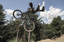 Lade das Bild in den Galerie-Viewer, MTB Handschuhe Scrub Amp