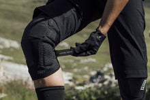 Charger l'image dans la galerie, Genouillères VTT K-Lite Zip