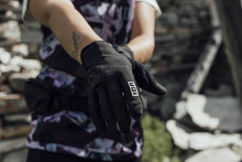 Lade das Bild in den Galerie-Viewer, MTB Handschuhe Scrub Amp