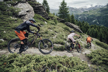 Lade das Bild in den Galerie-Viewer, MTB Knieschoner K-Lite