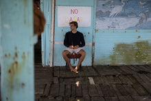 Charger l'image dans la galerie, action_shot