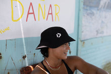 Lade das Bild in den Galerie-Viewer, action_shot