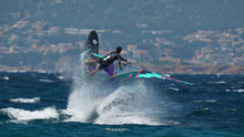Lade das Bild in den Galerie-Viewer, action_shot
