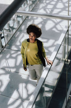 Charger l'image dans la galerie, action_shot