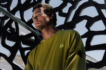 Lade das Bild in den Galerie-Viewer, action_shot