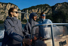 Lade das Bild in den Galerie-Viewer, action_shot