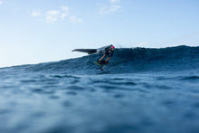 Lade das Bild in den Galerie-Viewer, action_shot