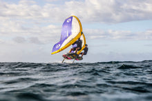 Carica l'immagine nel visualizzatore di Gallery, action_shot