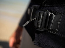 Carica l'immagine nel visualizzatore di Gallery, action_shot