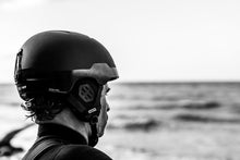 Lade das Bild in den Galerie-Viewer, Mission Helm