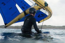 Carica l'immagine nel visualizzatore di Gallery, action_shot
