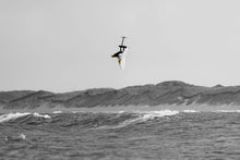 Load image into Gallery viewer, action_shot