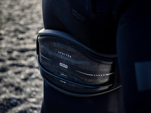 Charger l'image dans la galerie, action_shot