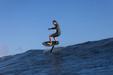 Lade das Bild in den Galerie-Viewer, action_shot