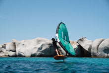 Carica l'immagine nel visualizzatore di Gallery, action_shot