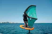 Carica l'immagine nel visualizzatore di Gallery, action_shot