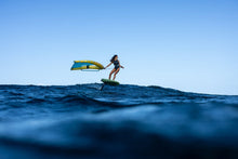 Lade das Bild in den Galerie-Viewer, action_shot