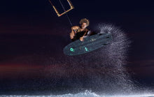 Carica l'immagine nel visualizzatore di Gallery, action_shot