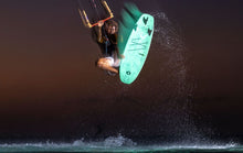 Load image into Gallery viewer, action_shot