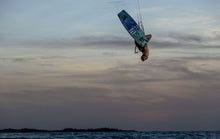 Lade das Bild in den Galerie-Viewer, action_shot