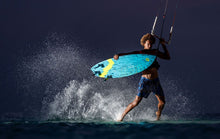 Lade das Bild in den Galerie-Viewer, action_shot