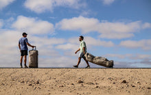 Carica l'immagine nel visualizzatore di Gallery, action_shot