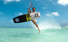 Carica l'immagine nel visualizzatore di Gallery, action_shot