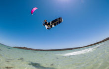 Carica l'immagine nel visualizzatore di Gallery, action_shot
