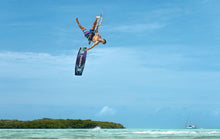 Lade das Bild in den Galerie-Viewer, action_shot