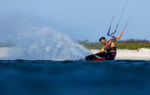 Lade das Bild in den Galerie-Viewer, action_shot