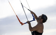 Lade das Bild in den Galerie-Viewer, action_shot