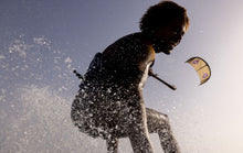 Carica l'immagine nel visualizzatore di Gallery, action_shot