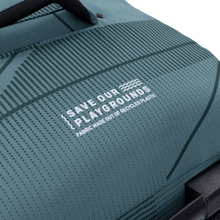 Cargar imagen en el visor de la galería, Duotone Travelbag 2026
