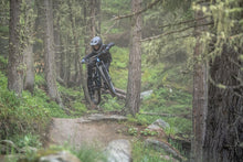 Load image into Gallery viewer, ION Youth MTB Pants Scrub Amp BAT 2022