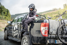 Load image into Gallery viewer, ION MTB Hose Shelter 2L Softshell Youth 2024