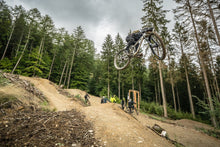 Load image into Gallery viewer, ION MTB Pants Scrub Amp BAT Youth 2024