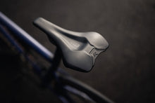 Carica l'immagine nel visualizzatore di Gallery, action_shot