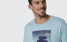 Lade das Bild in den Galerie-Viewer, Duotone Tee Branded SS men 2023