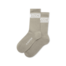 Lade das Bild in den Galerie-Viewer, Duotone Apparel Socks Originals Light 2027
