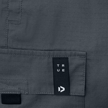 Carica l'immagine nel visualizzatore di Gallery, Duotone Apparel Unisex Shorts Explore 2027