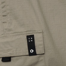 Carica l'immagine nel visualizzatore di Gallery, Duotone Apparel Unisex Shorts Explore 2027